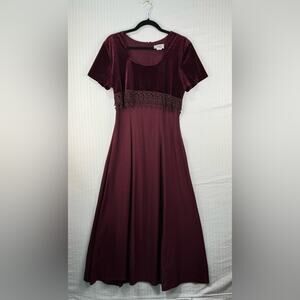 Jody California Maroon Velvet Maxi Dress Holiday Vintage Size 9 USA Made